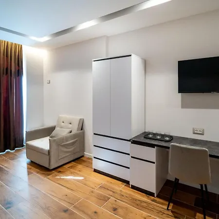 Luminosa Hotel